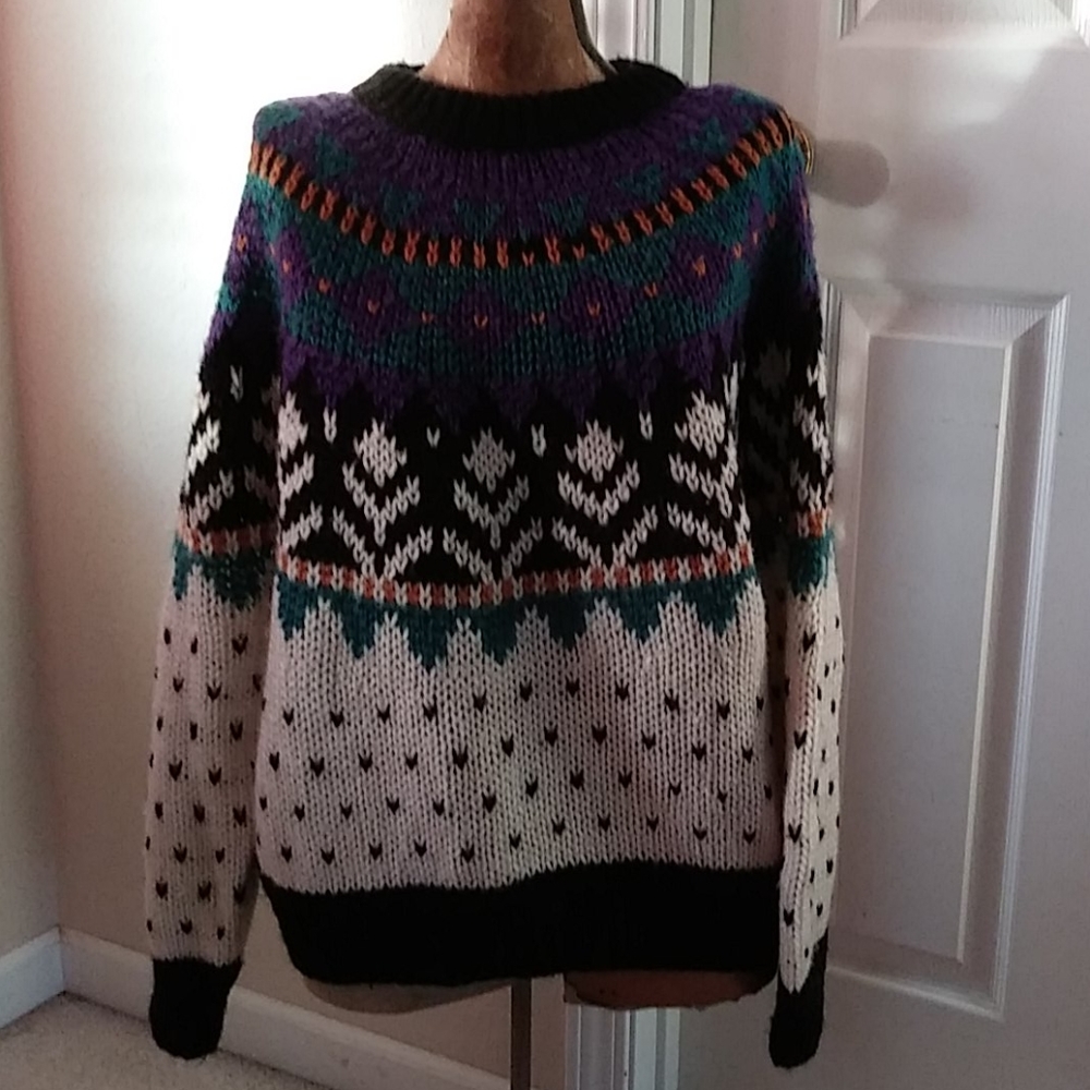 Vintage Ivy Fluffy Hand Knit Sweater size medium